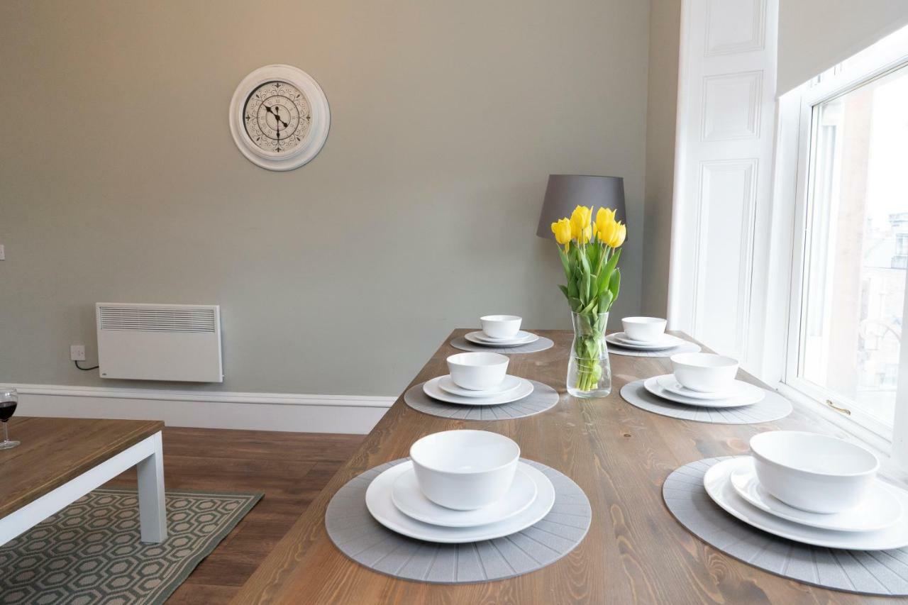 Greenstar Apartments - 2 Minute Walk Away Into City Centre - 6 Individual Flats - Next To Abertay University - 1 Bed 2 Bed & 3 Bedroom Flats - Fully Equipped - Short - Mid - Long Stays Welcome ดันดี ภายนอก รูปภาพ